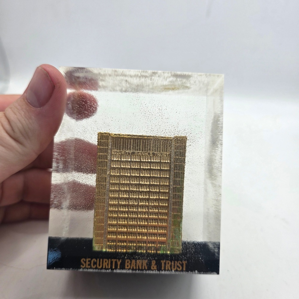 Vintage Security Bank & Trust Lucite Paperweight Gold Building Skyscraper MCM